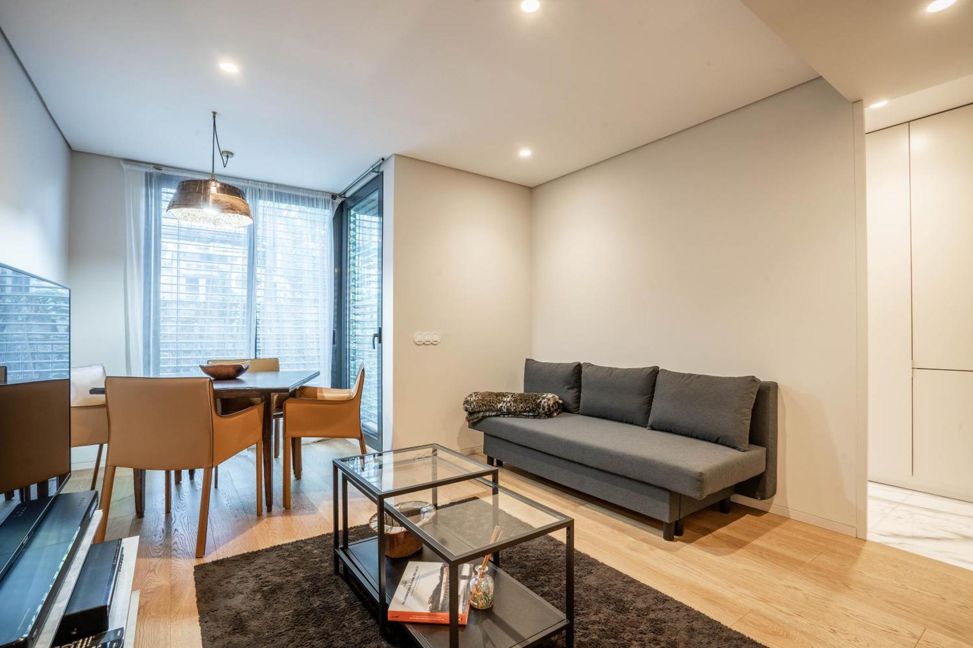 Primrose 1Br Delight W Parking By Lovelystay OOporto Exteriör bild