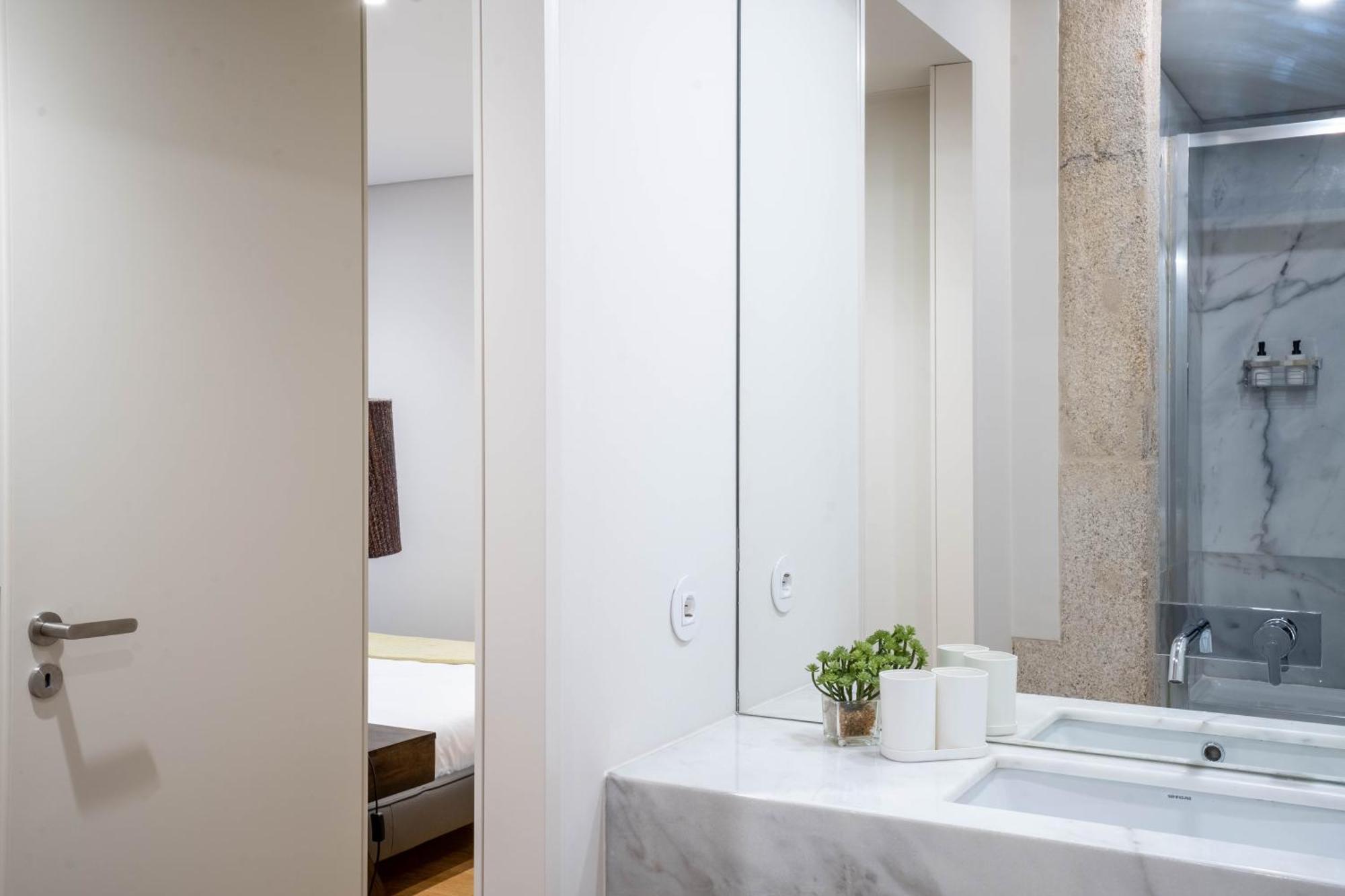 Primrose 1Br Delight W Parking By Lovelystay OOporto Exteriör bild