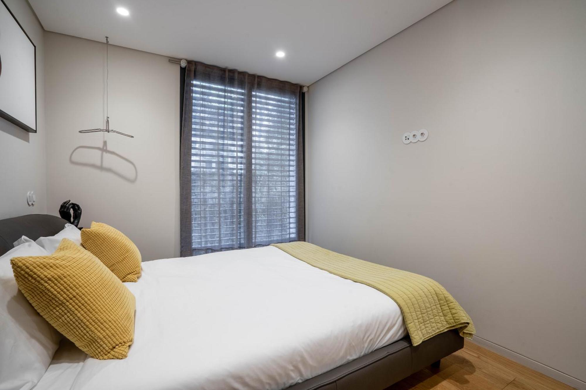 Primrose 1Br Delight W Parking By Lovelystay OOporto Exteriör bild