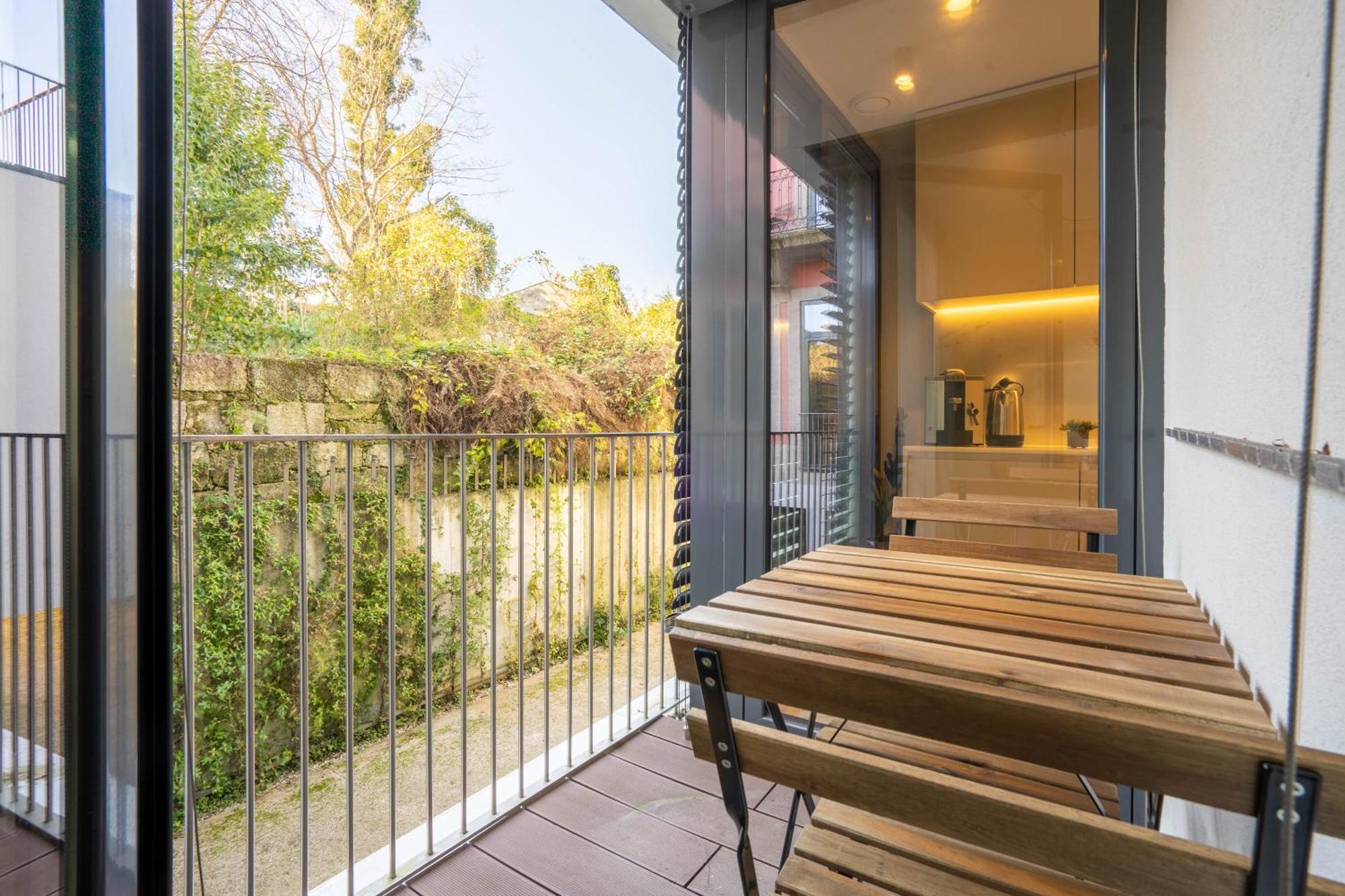 Primrose 1Br Delight W Parking By Lovelystay OOporto Exteriör bild